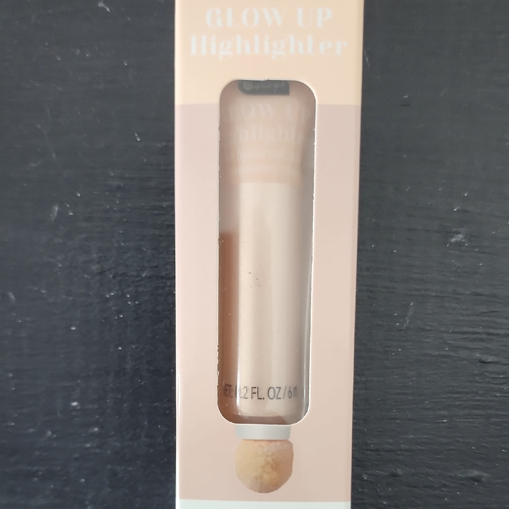 B.pure Glow Up Highlighter - Cream